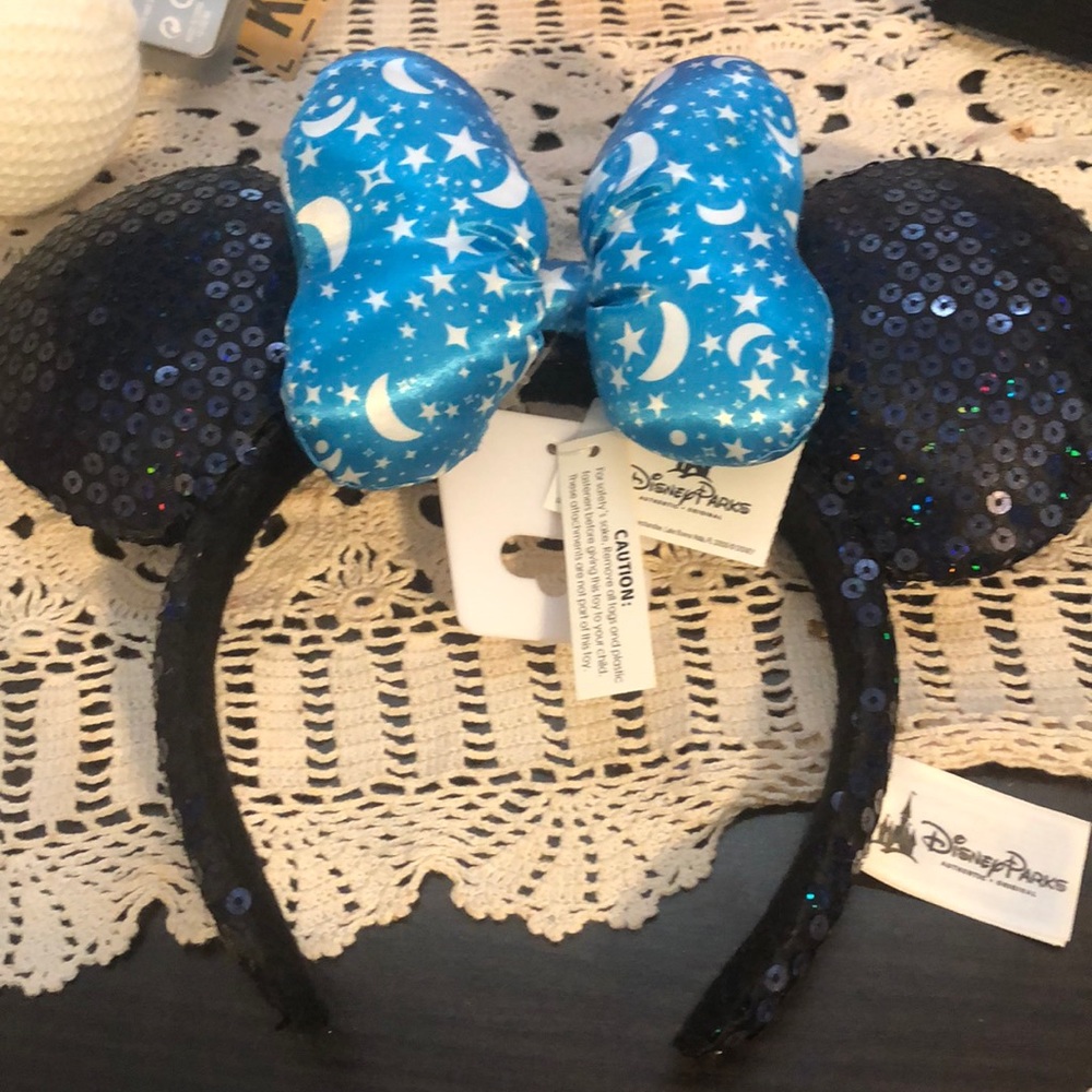 Minnie ears